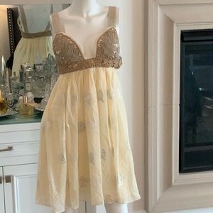 MALANDRINO DRESS STUNNING SIZE 4